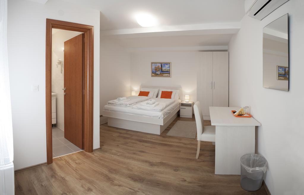 Rooms Lidija Zagreb Exterior photo